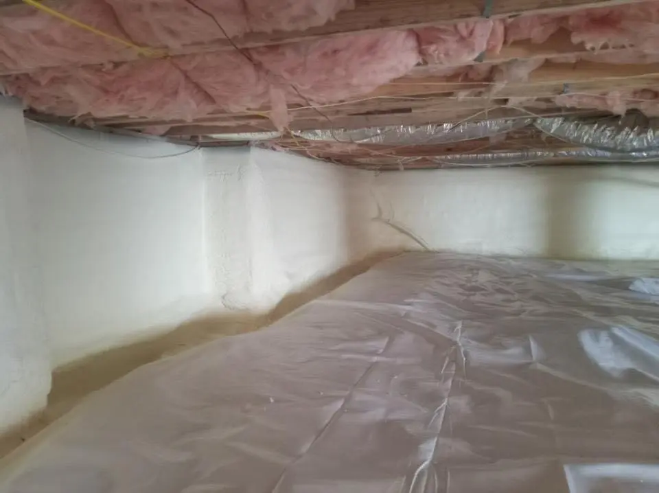 Crawl space encapsulation with closed-cell spray foam for Roof Waterproofing in Bourbonnais